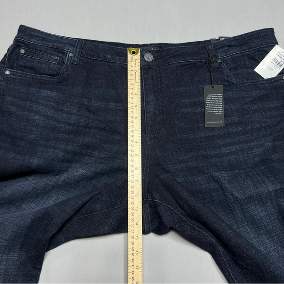 NWT KUT from the Kloth CATHERINE BOYFRIEND Denim Jeans Size 24 W x 28 - Picture 12 of 13